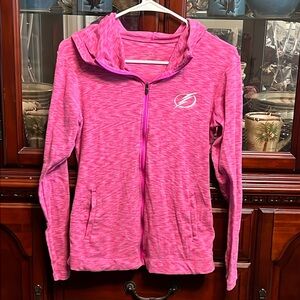 Women’s size small Tampa Bay Lightning zip up hoodie